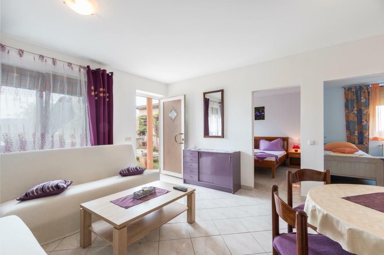 Apartman Studio Pula Exterior foto